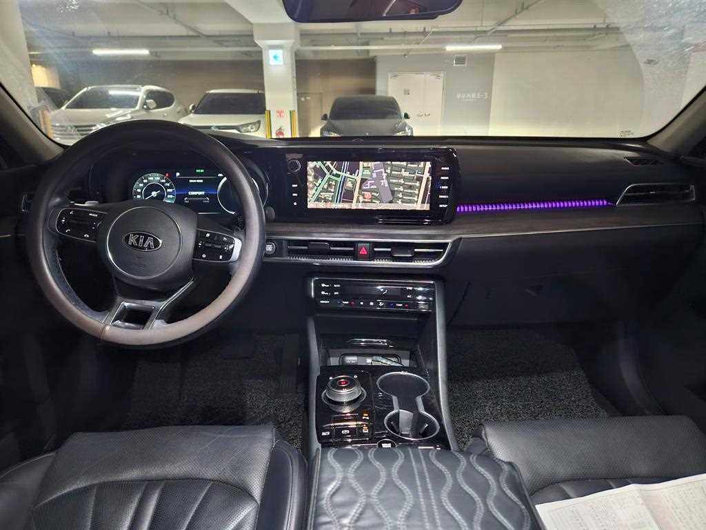 KIA K5 - Vista 6