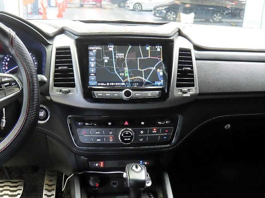 Ssangyong Rexton - Vista 11