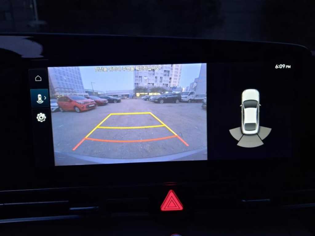 HYUNDAI Avante - Vista 11