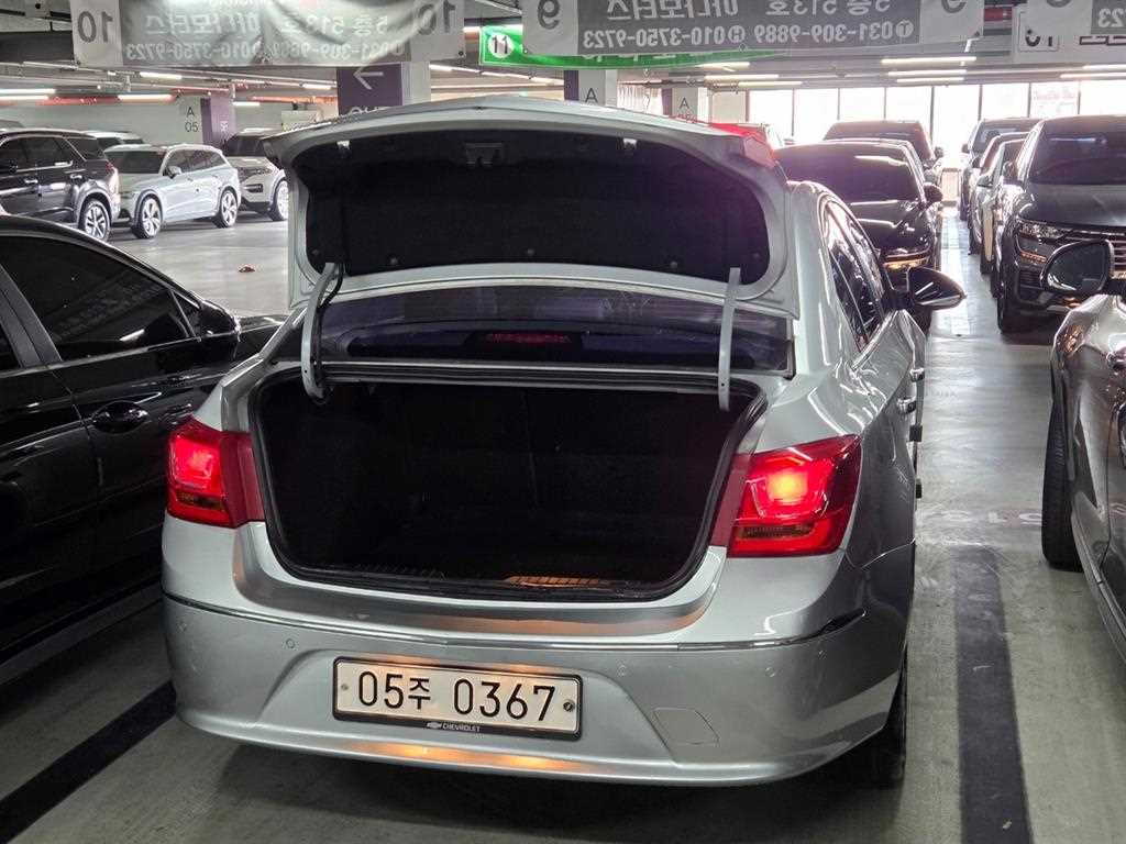 Chevrolet Cruise - Vista 7