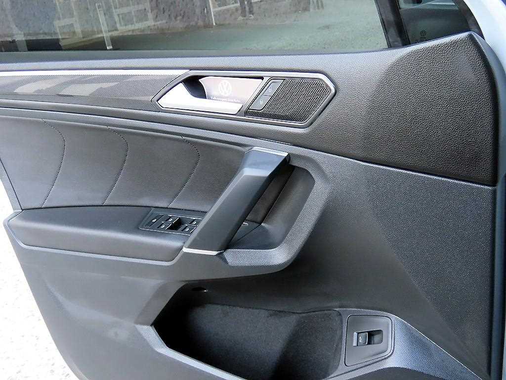 Volkswagen Tiguan - Vista 12