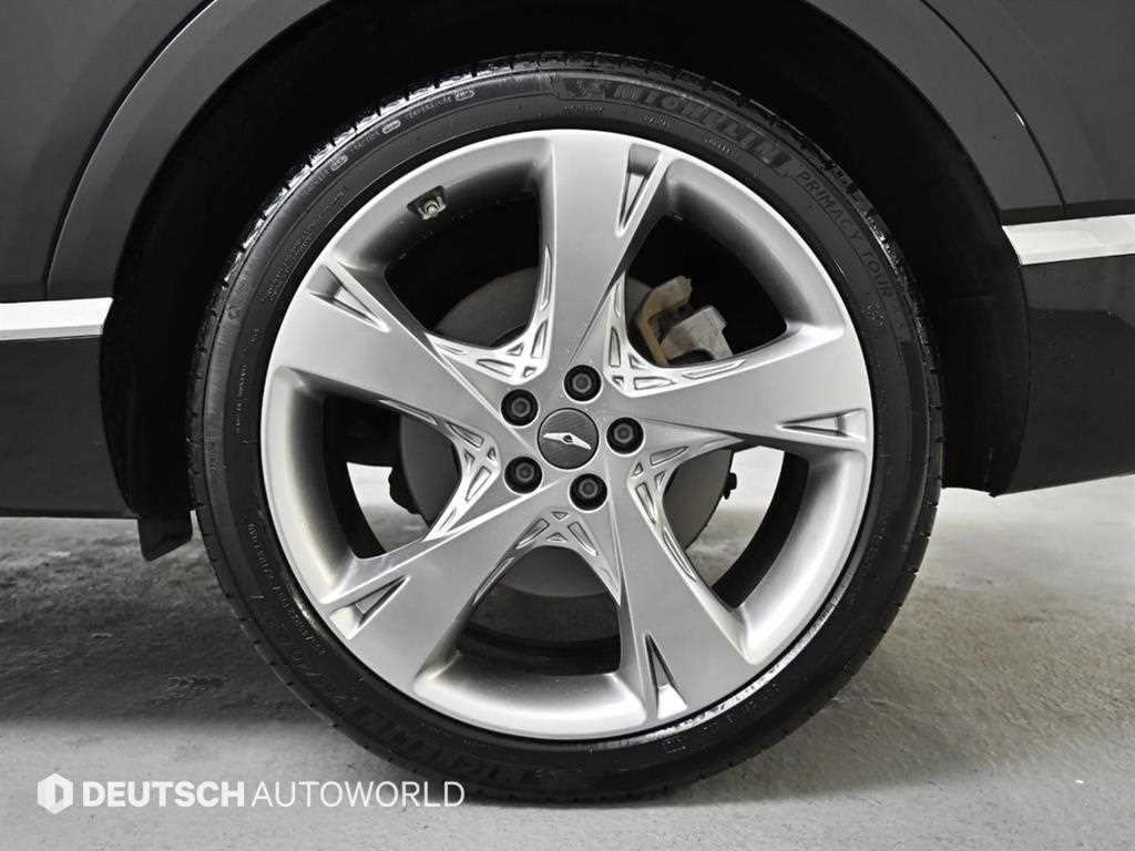 Genesis GV80 - Vista 5