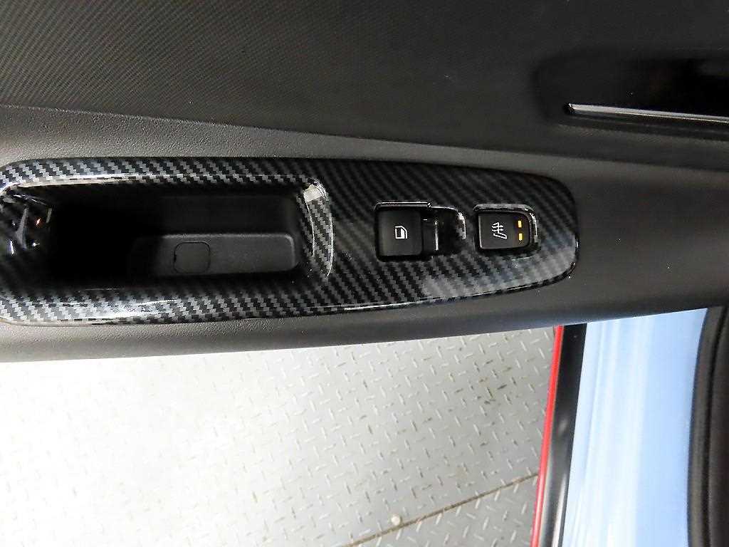 HYUNDAI Avante - Vista 12