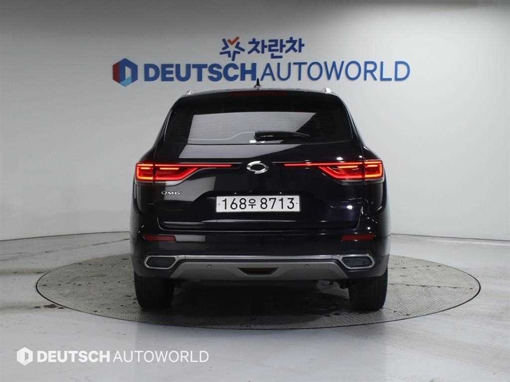 SAMSUNG QM6 - Vista 4