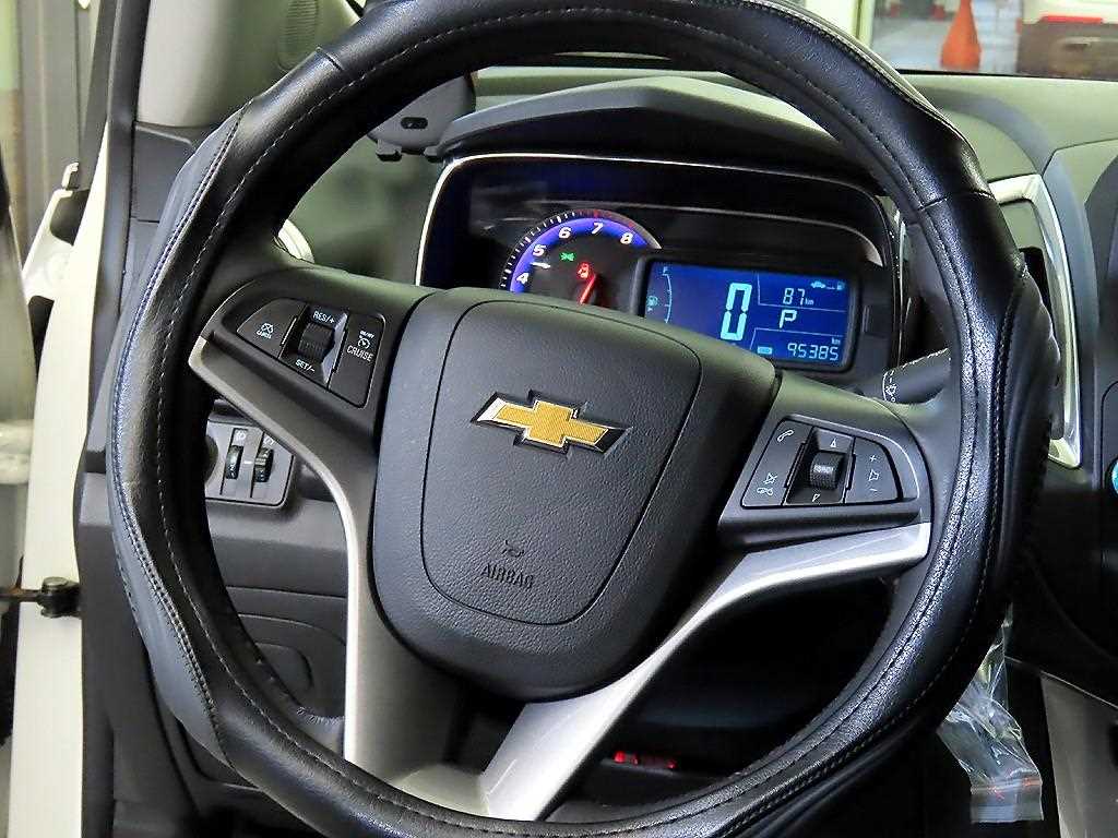 Chevrolet Trax - Vista 8