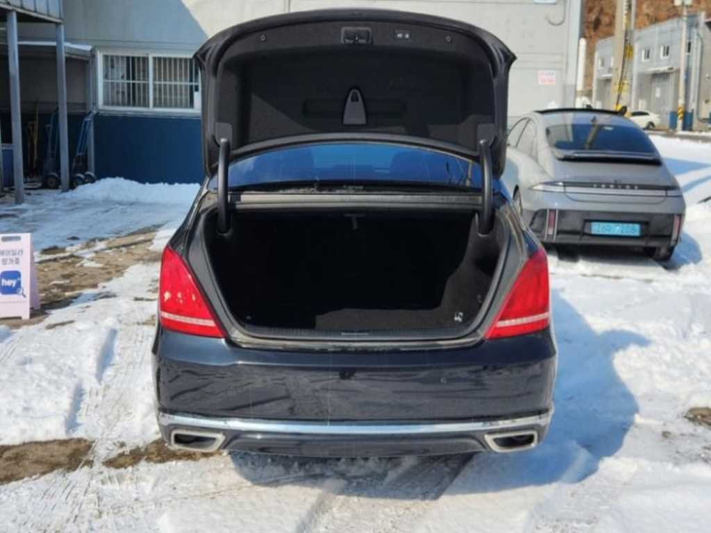 Genesis EQ900 - Vista 3