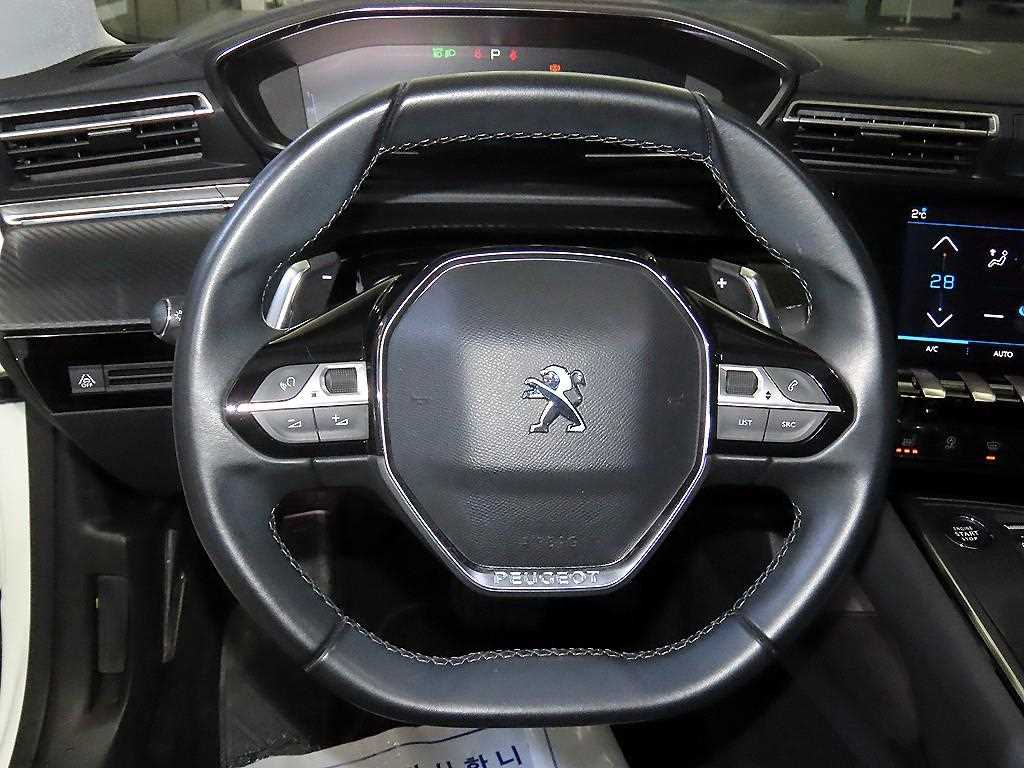 Peugeot 508 - Vista 8