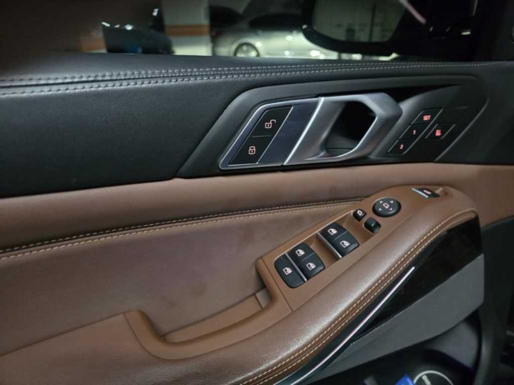 BMW X5 2019 Negro - Importación desde Corea - HF Imports Iquique - Foto 13