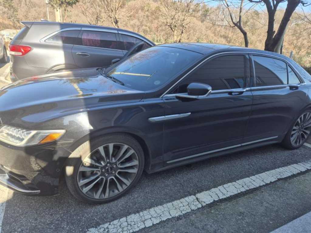 Lincoln Continental - Vista 6