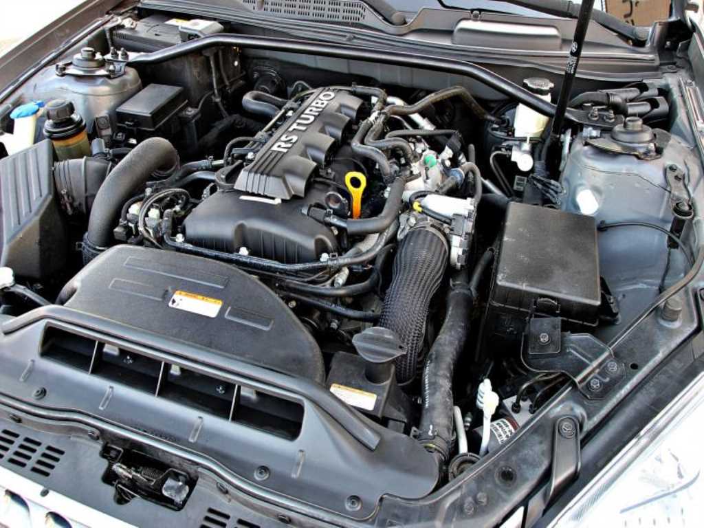 HYUNDAI Genesis - Vista 7