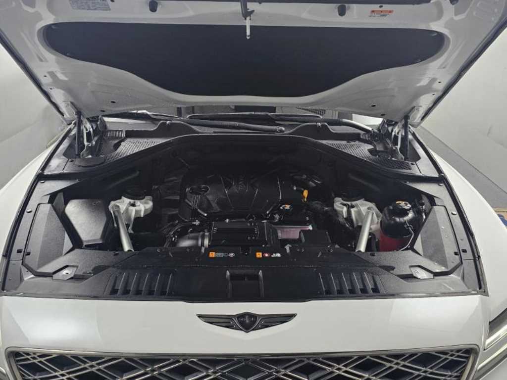 Genesis G80 - Vista 6