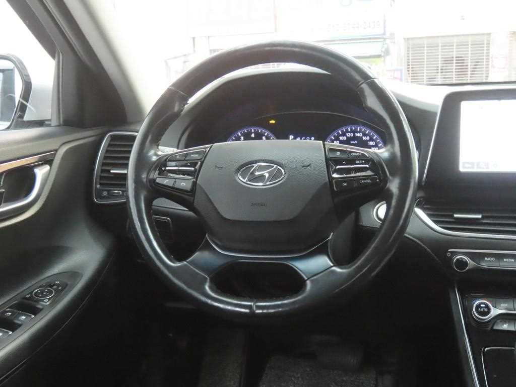 HYUNDAI Grandeur 2019 - Importación desde Corea - HF Imports Iquique - Foto 18