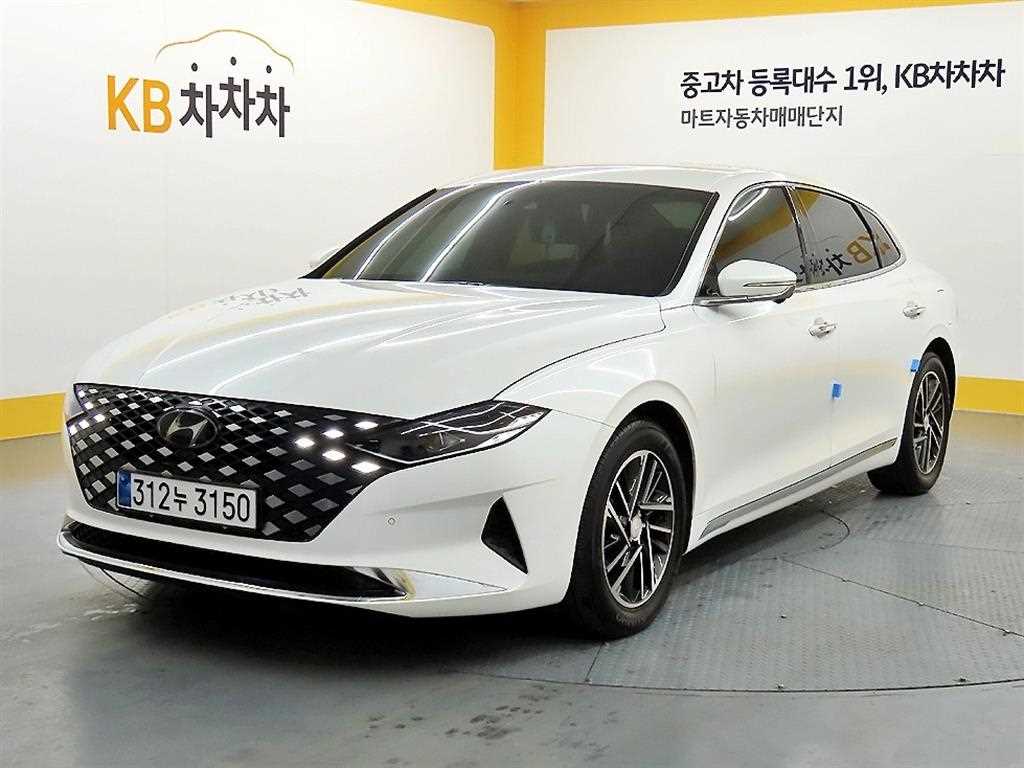 HYUNDAI Grandeur - Vista 2