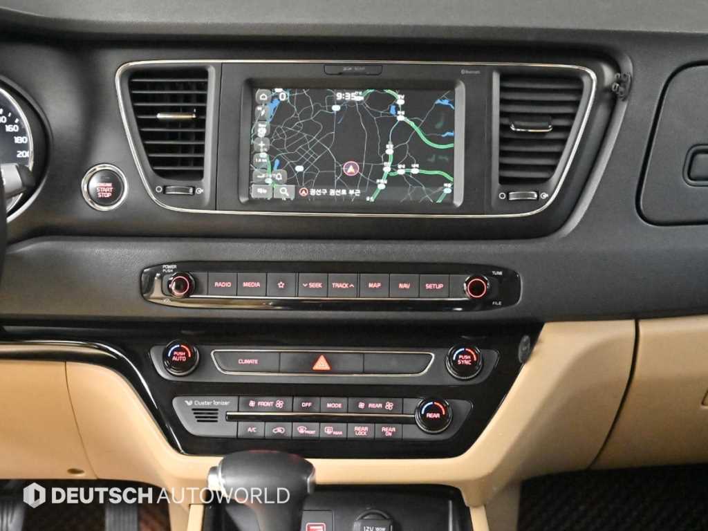 KIA Carnival 2019 Blanco - Importación desde Corea - HF Imports Iquique - Foto 14