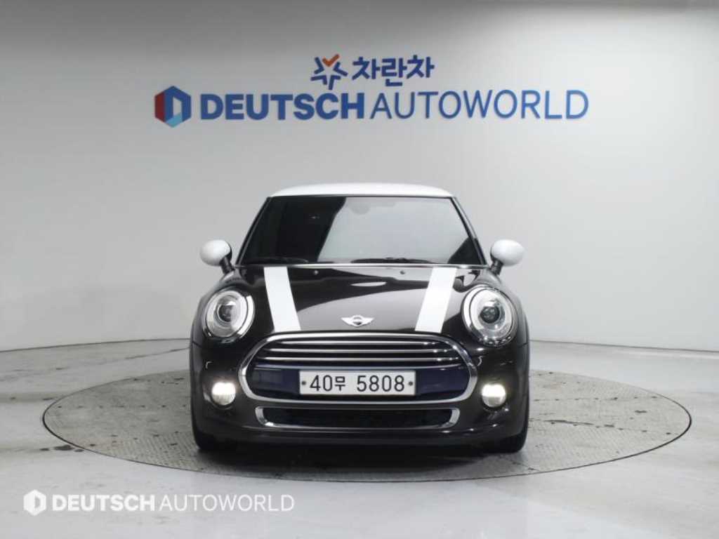 Mini Cooper - Vista 3