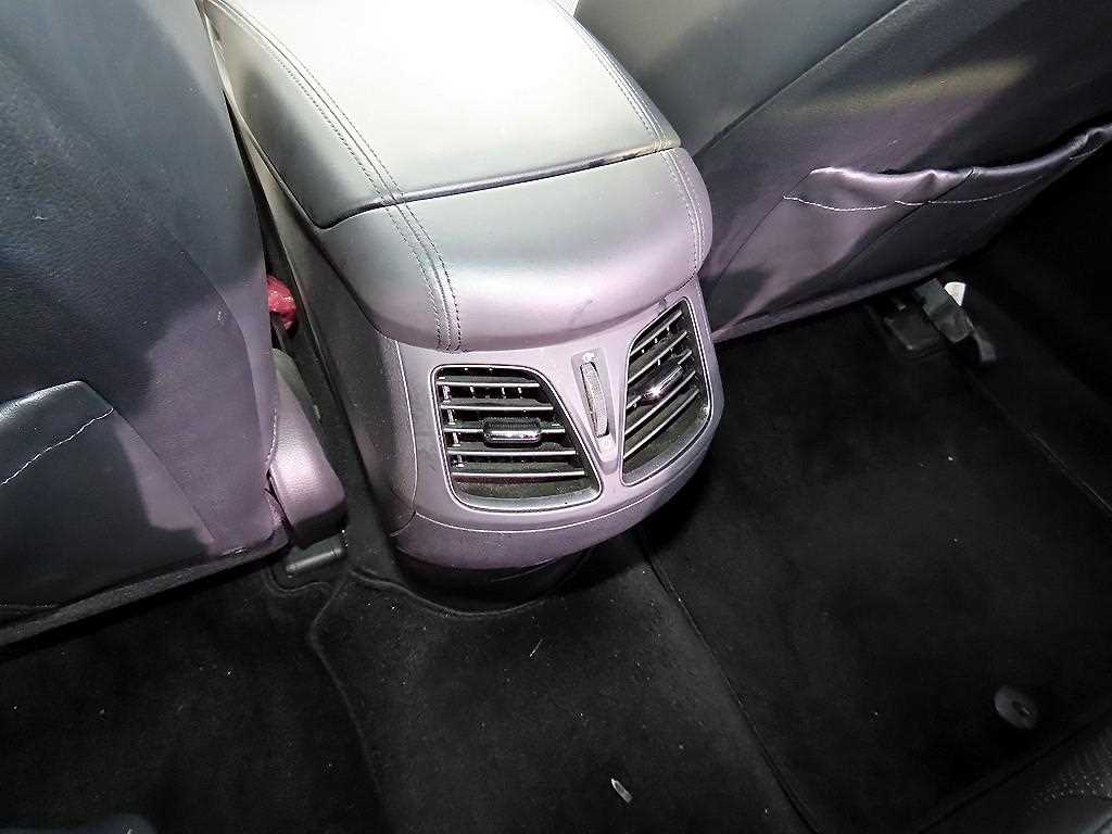 HYUNDAI Grandeur 2012 Negro - Importación desde Corea - HF Imports Iquique - Foto 17