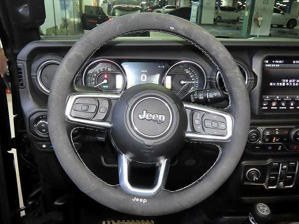 Jeep Wrangler - Vista 8