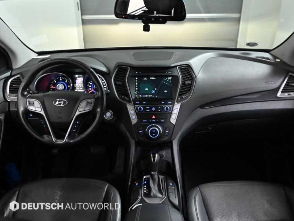 HYUNDAI Santa Fe - Vista 7