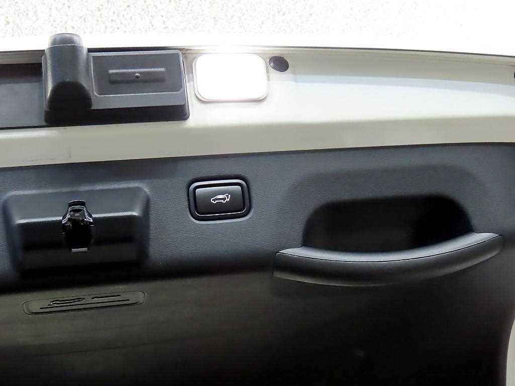 KIA EV6 2022 Blanco - Importación desde Corea - HF Imports Iquique - Foto 17