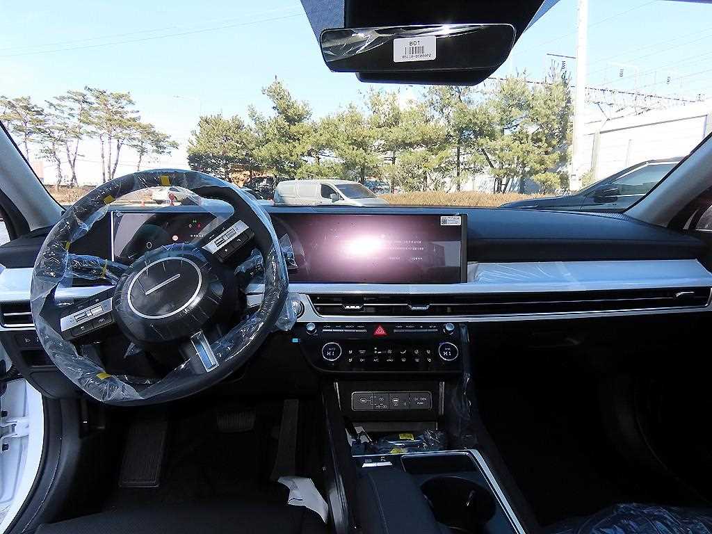 HYUNDAI Sonata - Vista 7