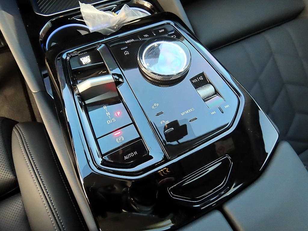 BMW 5 Series - Vista 11