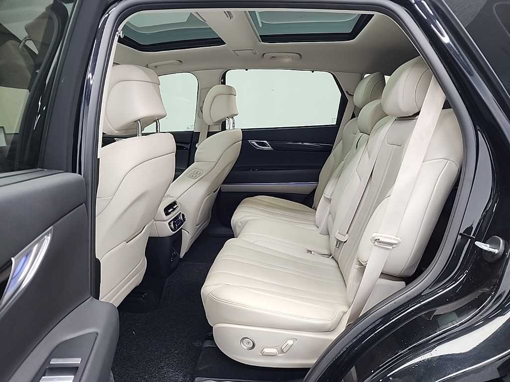 Genesis GV80 - Vista 12