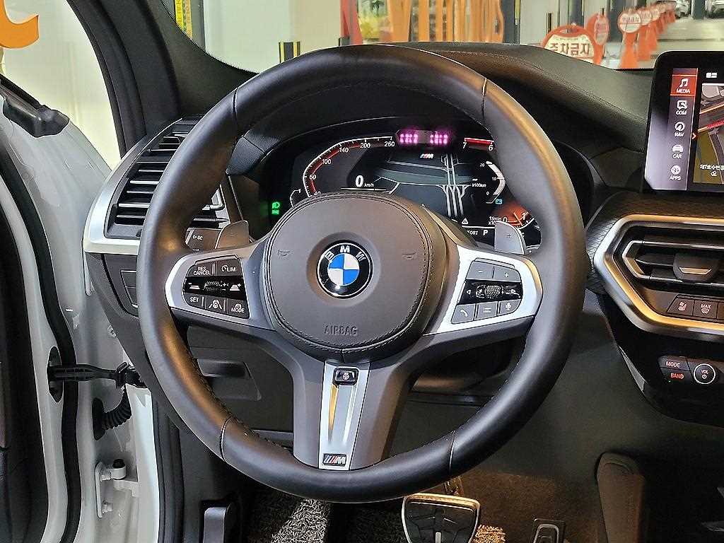 BMW X4 - Vista 9