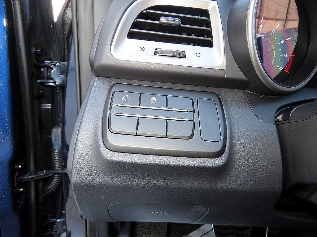 Ssangyong Tivoli - Vista 12