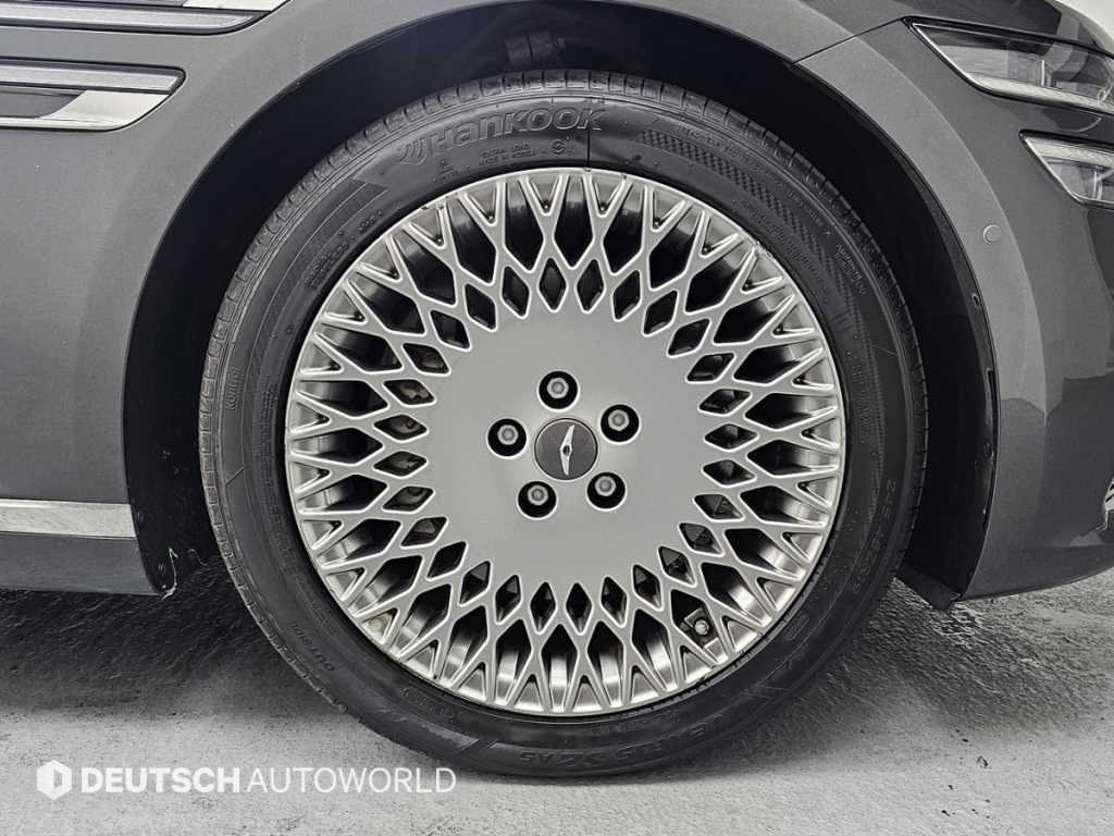 Genesis G80 - Vista 5