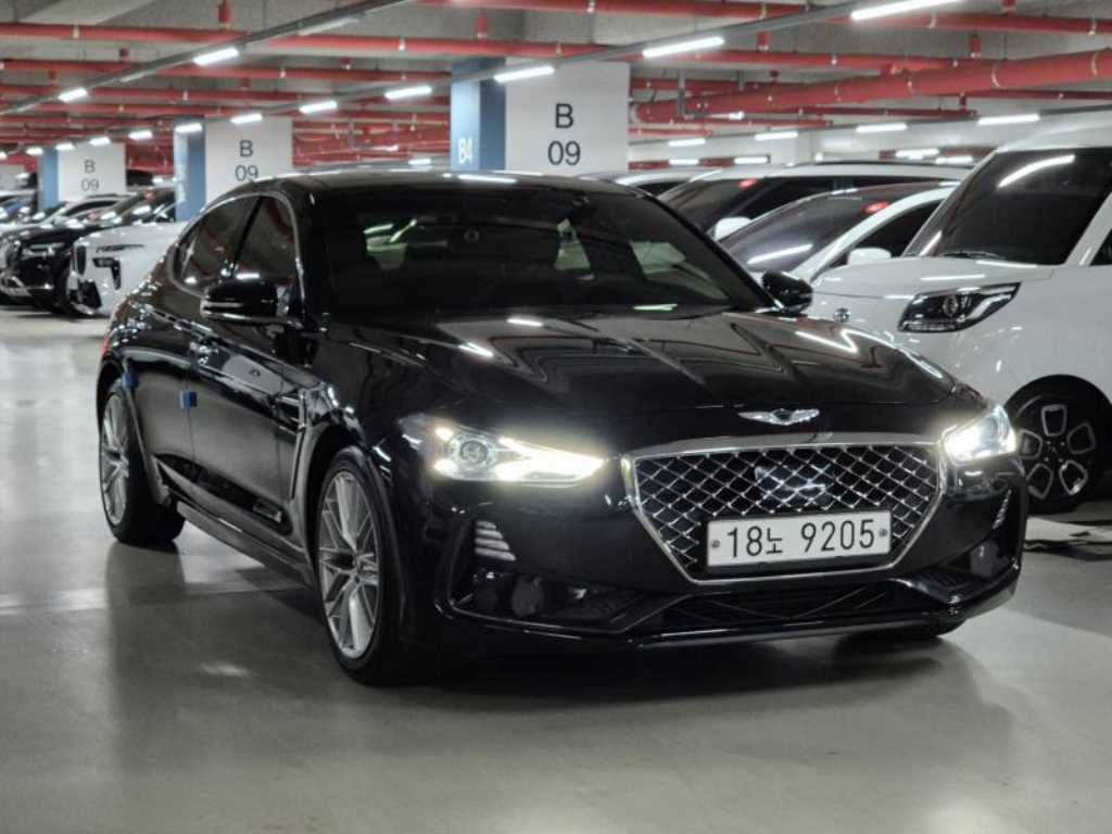 Genesis G70 - Vista 2