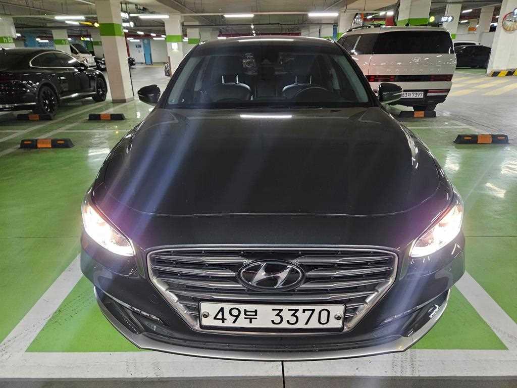 HYUNDAI Grandeur 2018 Gris - Importación desde Corea - HF Imports Iquique - Foto 1