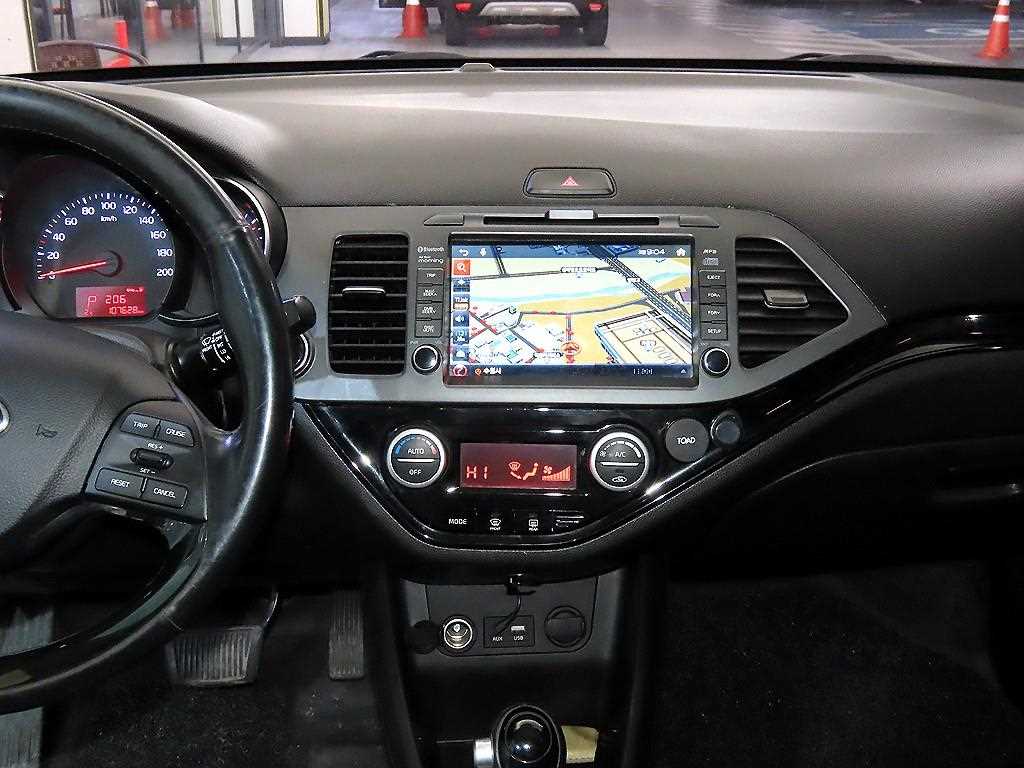 KIA Morning - Vista 11