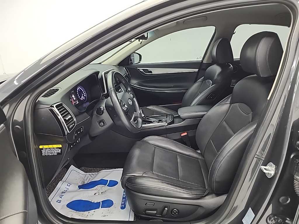 HYUNDAI Grandeur - Vista 11