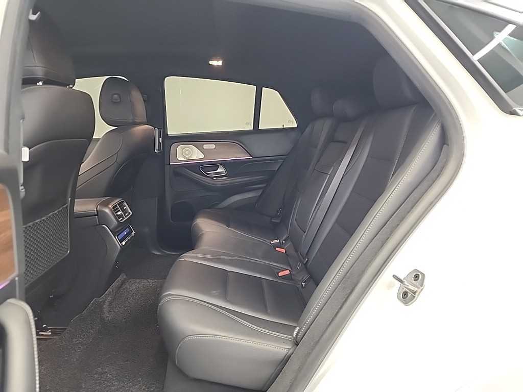 Mercedes Benz GLE Class - Vista 12