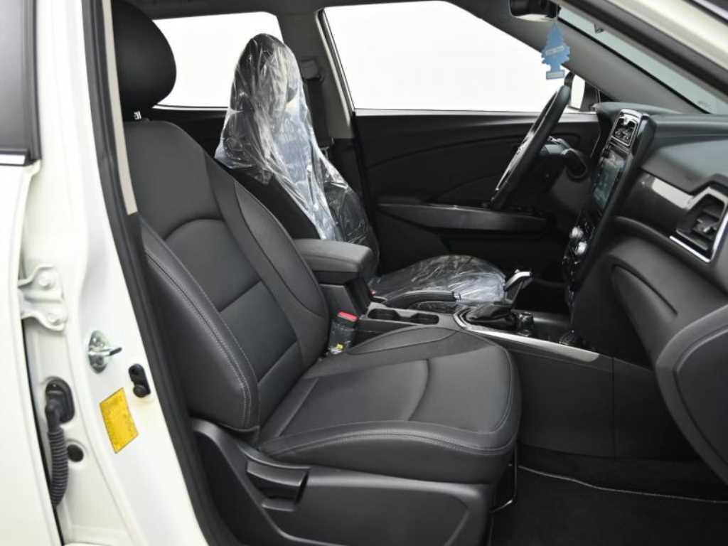 Ssangyong Tivoli - Vista 10