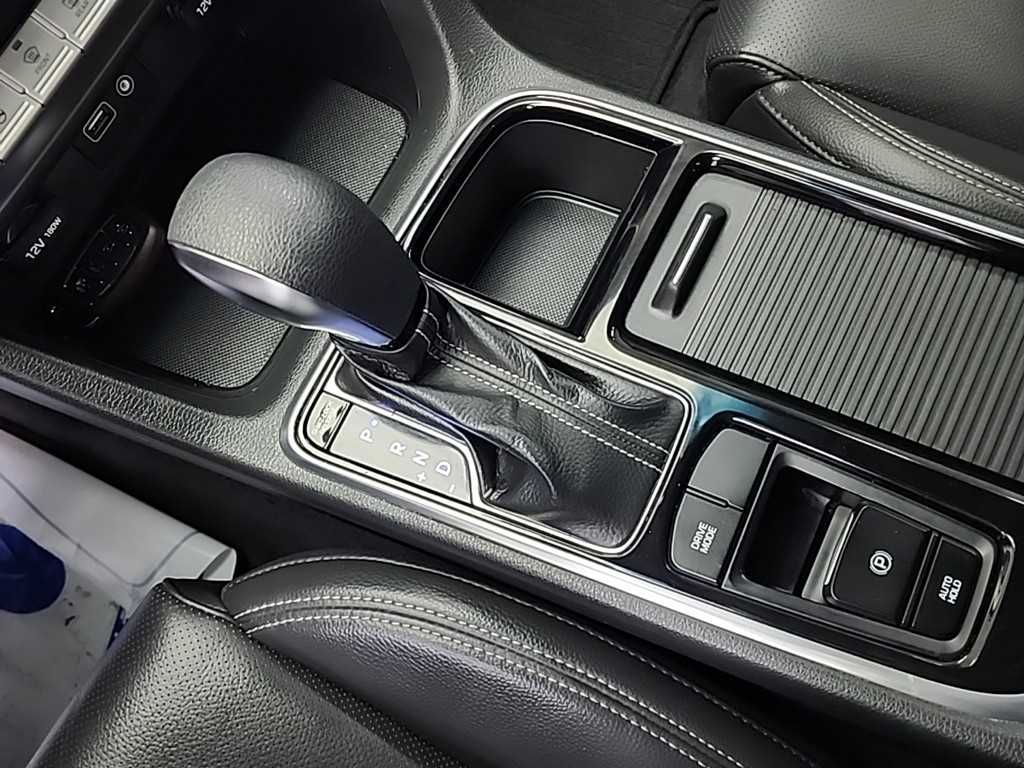 HYUNDAI Sonata - Vista 8