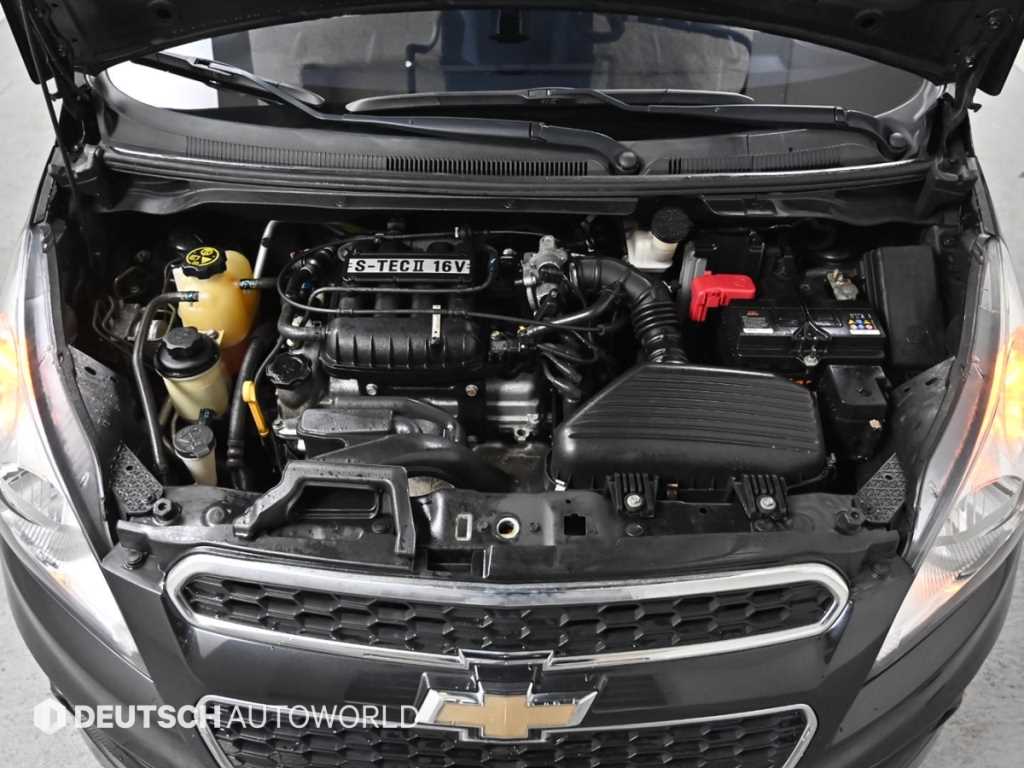 Chevrolet Spark - Vista 6