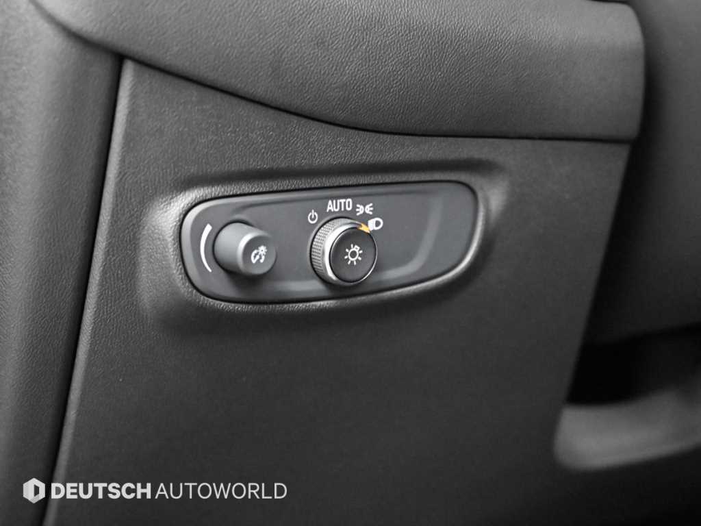 Chevrolet Equinox 2022 Negro - Importación desde Corea - HF Imports Iquique - Foto 16