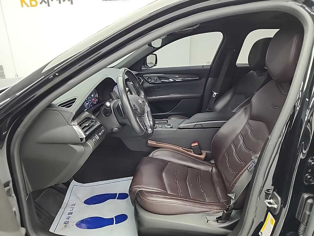 Cadillac CT6 - Vista 11