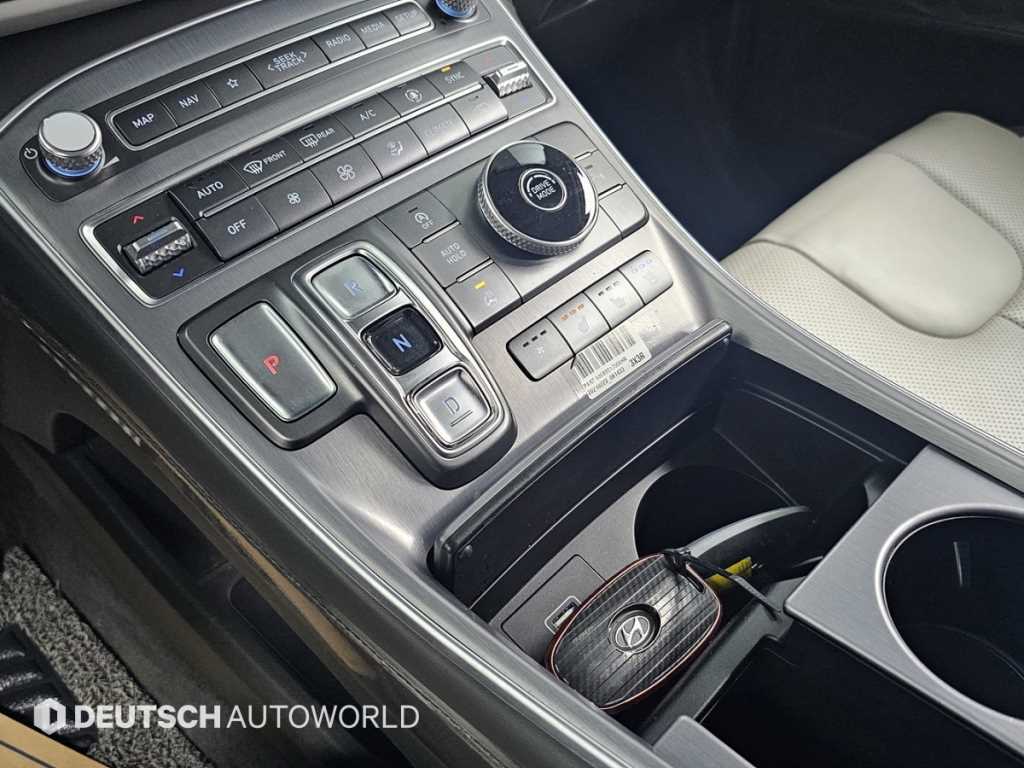 HYUNDAI Santa Fe - Vista 9