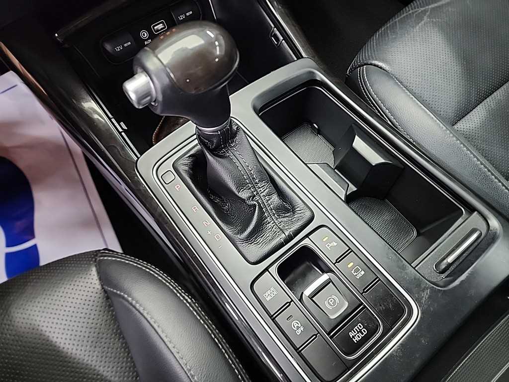 KIA Sorento - Vista 8