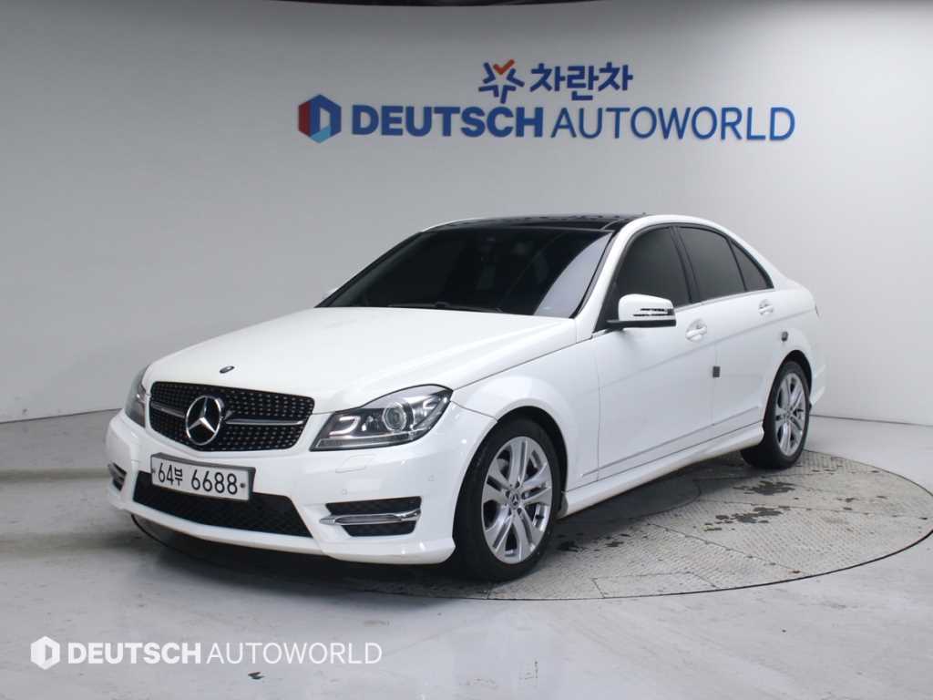 Mercedes Benz C Class 2013 Blanco - Importación desde Corea - HF Imports Iquique - Foto 1