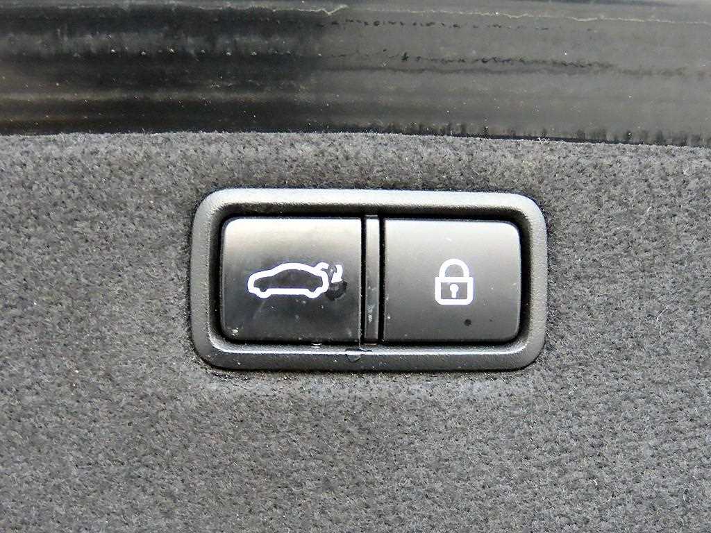 Genesis G80 2018 Negro - Importación desde Corea - HF Imports Iquique - Foto 16