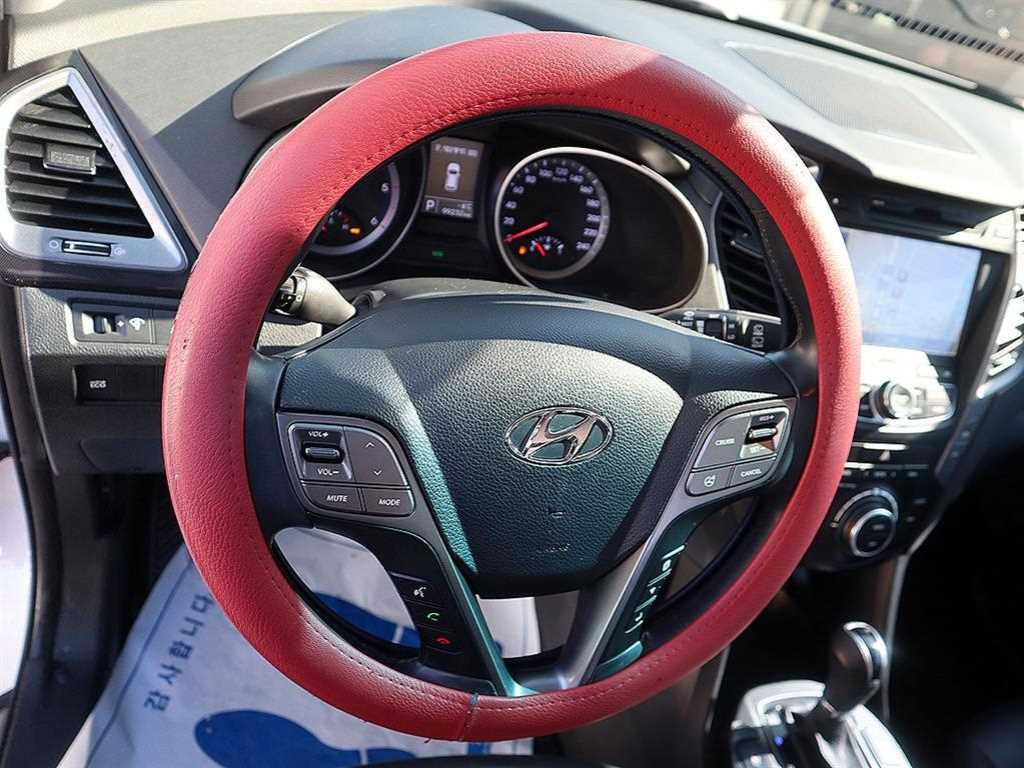 HYUNDAI Santa Fe - Vista 7