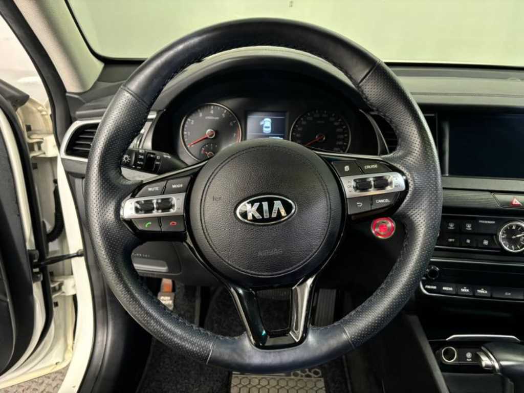 KIA K7 - Vista 6