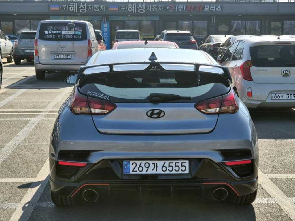HYUNDAI Veloster - Vista 5
