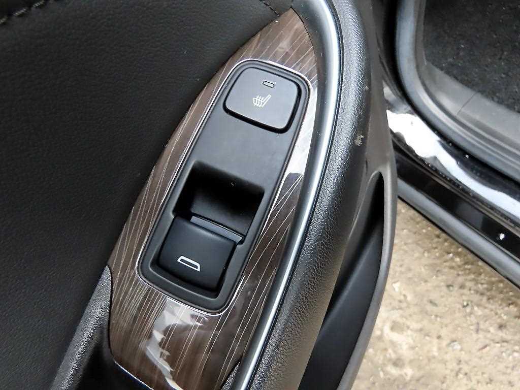 Chevrolet Malibu 2021 Negro - Importación desde Corea - HF Imports Iquique - Foto 16