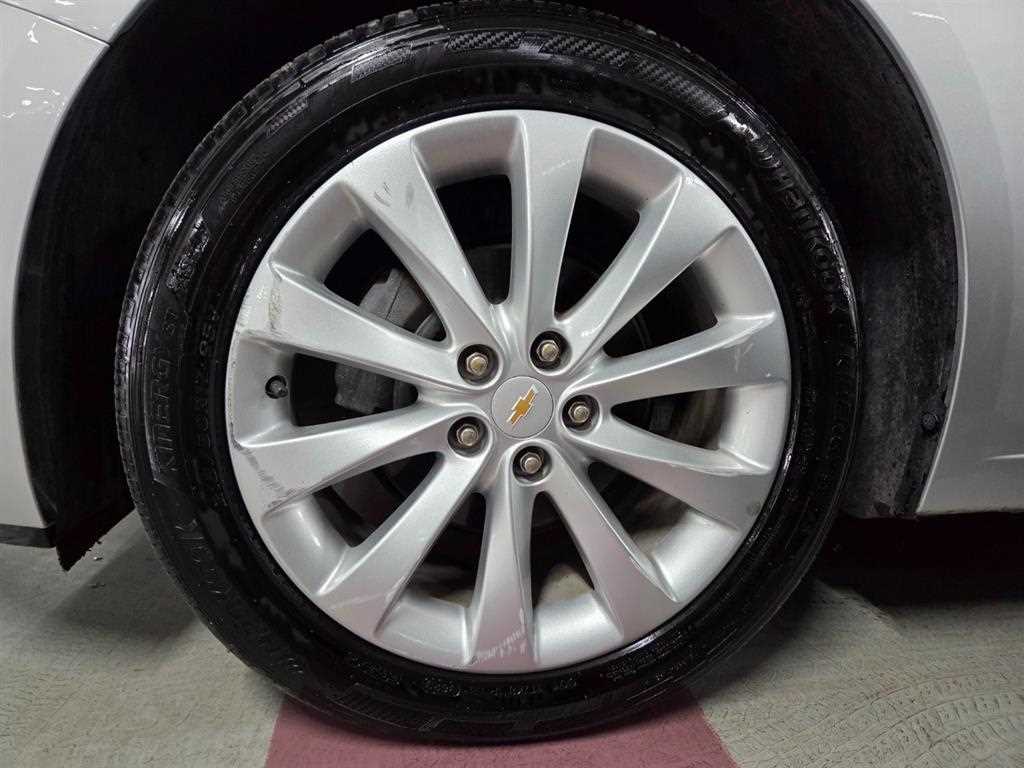 Chevrolet Cruise - Vista 8