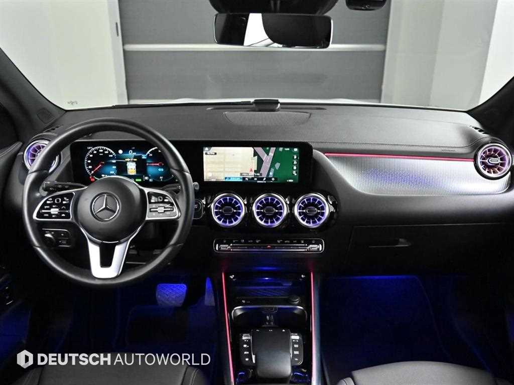 Mercedes Benz EQA - Vista 7