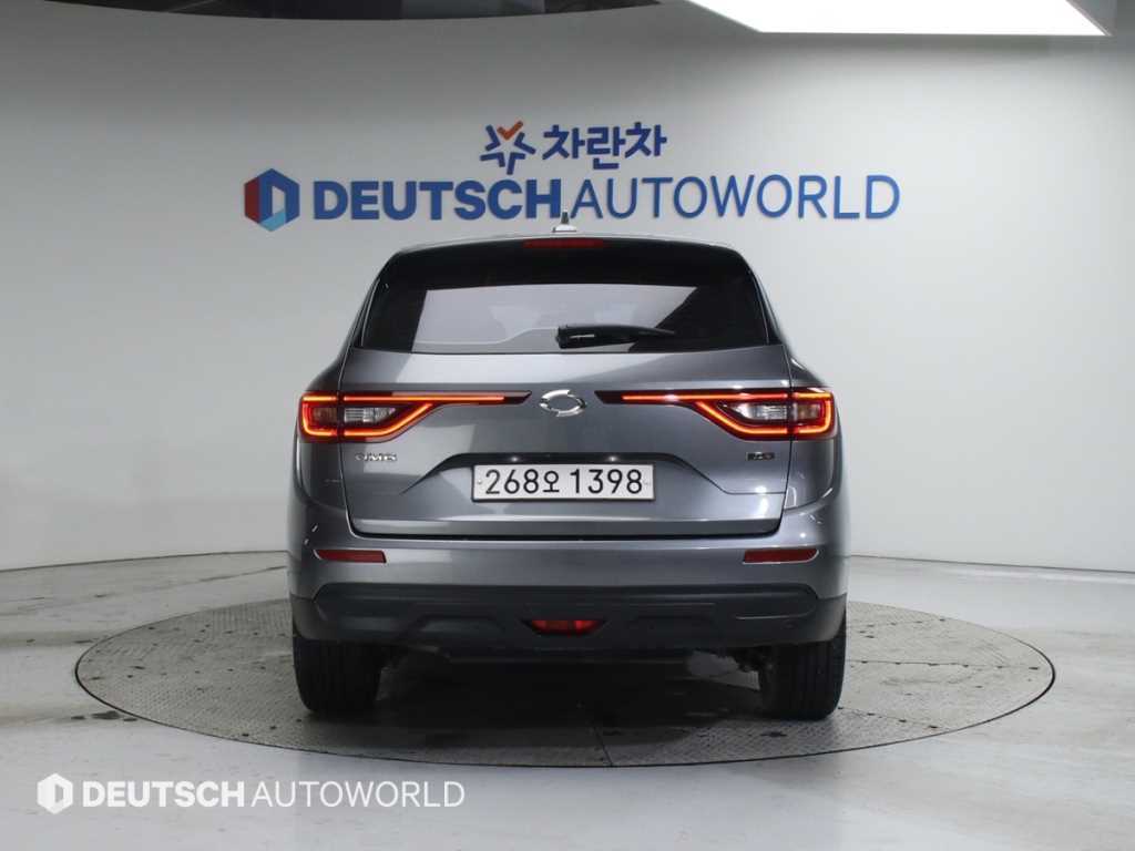 SAMSUNG QM6 - Vista 4